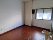 Dos ambientes con patio a 4 cuadras de Av. Cabildo!