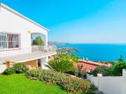 Dos apartamentos independientes con vistas al mar y...