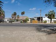 DOS BODEGAS A ORILLA DE CARRETERA