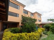 ¡Dos casas de lujo en Cumbayá! – 800 m² construidos en...