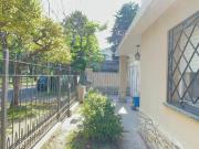 Dos casas en bloque Jardín y Garage ingreso independiente