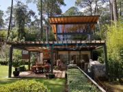 DOS CASAS EN CONDOMINIO AVANDARO