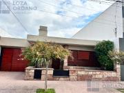 Dos casas en un terreno de barrio San Martin