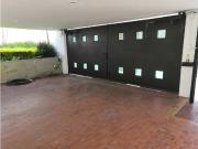 DOS RESIDENCIAS EN SATELITE J.PANI GRANDES ESPACIOS