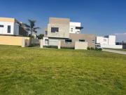 DOS TERRENOS EN VENTA, PRIVADA LA GAVIA