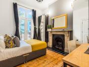 Double Bed with Private Balcony in a Shared House to let Double Bed with Private Balcony in a Shared House to let