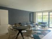 Double Bed with Private Bath, gym, and pool inc. in East...