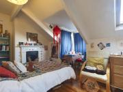 Double bedroom available In Hyde Park