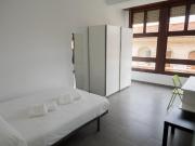 Double bedroom in 9 bedroom apartment