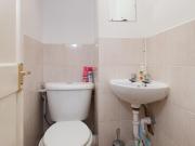 Double bedroom in a 4 bedroom apartment in Isle of Dogs...
