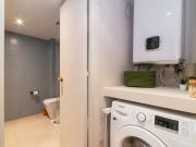 Double bedroom, with balcony, in 4 bedroom apartment