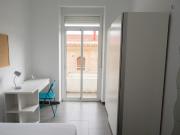 Double bedroom, with balcony, in 9 bedroom apartment