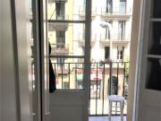 Double bedroom with balcony near Plaça d'Espanya