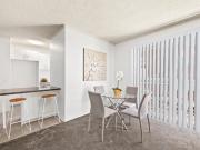 Double brick north facing apartment a quiet ultra...