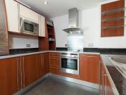 Double ensuite bedroom in Isle de Dogs, near University...