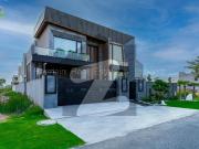 22 Marla Corner Fully Furnished Full basement 6 Bed With...