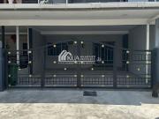 Double Storey Intermediate House for Rent — Arang Road,...