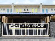 Double Storey Intermediate Terrace at Taman Sourabaya...