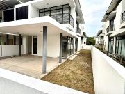 Double Storey Semi D Harmony Park Dengkil for RENT