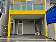 Double storey Setia indah for Rent
