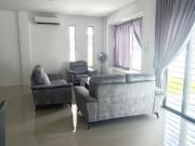 Double Storey Terrace Corner For Rent Located at Uni...