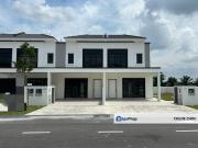 Double Storey Terrace in Eco Botanic 2, Tate Callington For