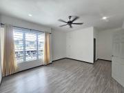 Double Storey Terrace Intermediate Hills Jalan Stephen Yong