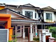 Double Storey Terrece House Seksyen 9 For RENT