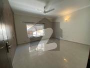 Double Story 6 Bed Attach Bath 2 Kitchen With A. C And...