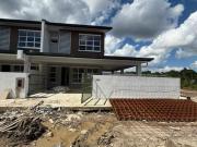 Double Story Corner at Landeh Kuching