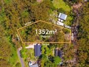Double street frontage with endless possibilities