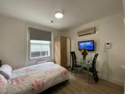 Double Studio Flat in South Kensington SW7