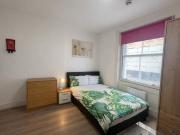 Double Studio with Lift & daily cleaned Bathroom