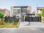 Double unit kanal ultra modern house near dolmen mall in...