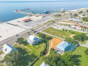 Douglas Ave, Long Beach, Plot For Sale