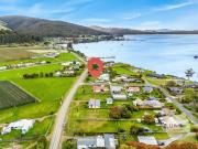 Build your dream coastal getaway!