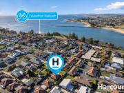 Downsize into one of Devonport's Best Pockets Lovely...