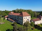 TARBES 40minutes, Beau CHATEAU dominant sur 8ha ideal...