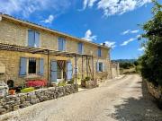 Dpt Vaucluse 84, à vendre Bâtisse en pierre P9 de 235 m²...