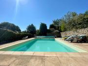 Dpt Vaucluse 84, à vendre ROUSSILLON Villa T5 + gîte T3...