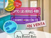 Dpto. 1 dormitorio y balcón a la calle en Las Heras 400