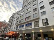 Dpto 2amb y medio, en pleno centro de Mar Del Plata!...