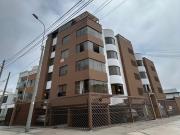 Dpto 3 dorms y cochera, 3° piso, frente Parque Lady...