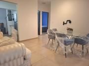 Dpto. Amueblado en Eje Central