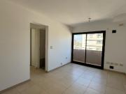 Dpto de 1 dorm con balcón sobre Bv San Juan excelente...