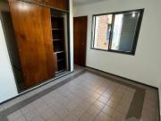 Dpto de Dos dorm en Alberdi Zona Shopping