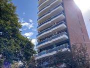 Dpto dos dormitorios c/cochera Lourdes