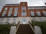 Dragon Road, Hatfield AL10, 3 bed flat to rent, £1,750...