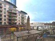 Drake House, London, 2 Bedroom Flat