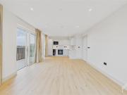 Draycote House, London NW9, 2 bed flat to rent, £2,750...